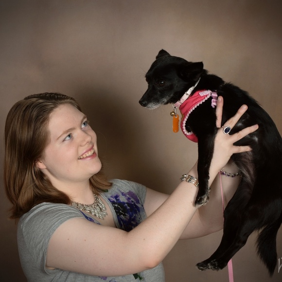 Meet your Posher, RaeAnn! - Picture 1 of 7